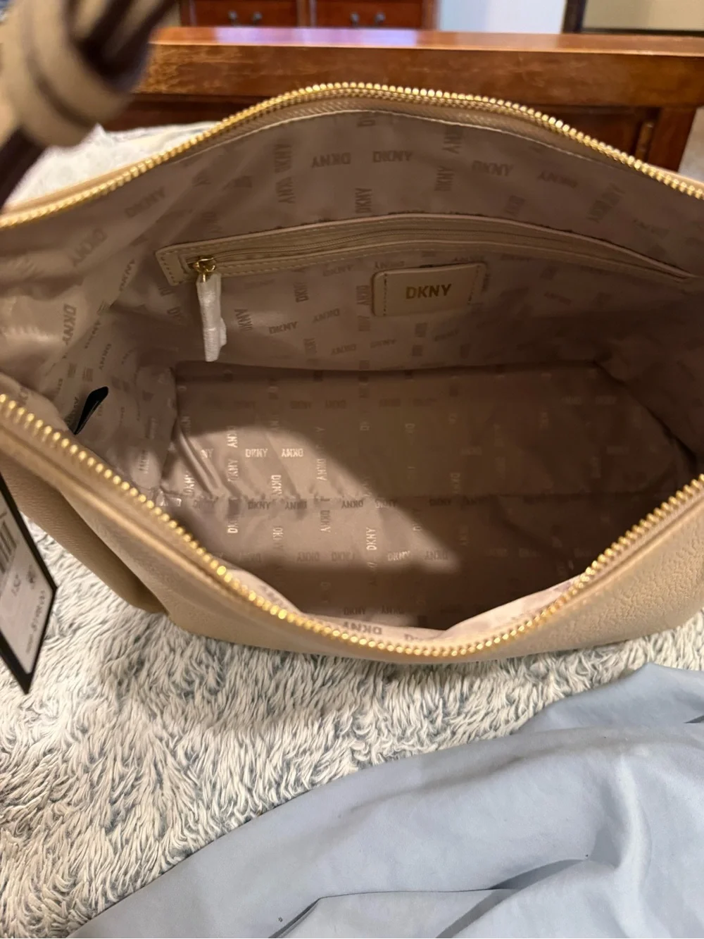 Dkny pebbled leather